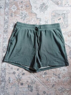 Thread & Supply Recreation Women’s Drawstring Shorts —Medium